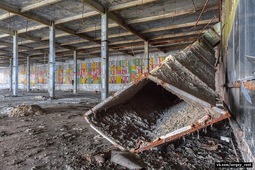 Как выглядит заброшенный текстильный комбинат в Карабаново. Фоторепортаж от Сергея Рута