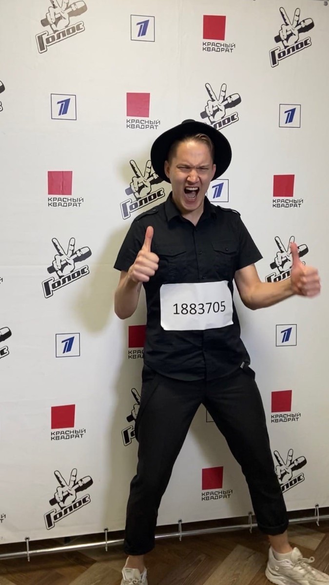 Певец Игорь Санковский принял участие в кастинге шоу «Голос». Он рассказал подробности происходящего на сцене и поделился своими впечатлениями от прослушивания