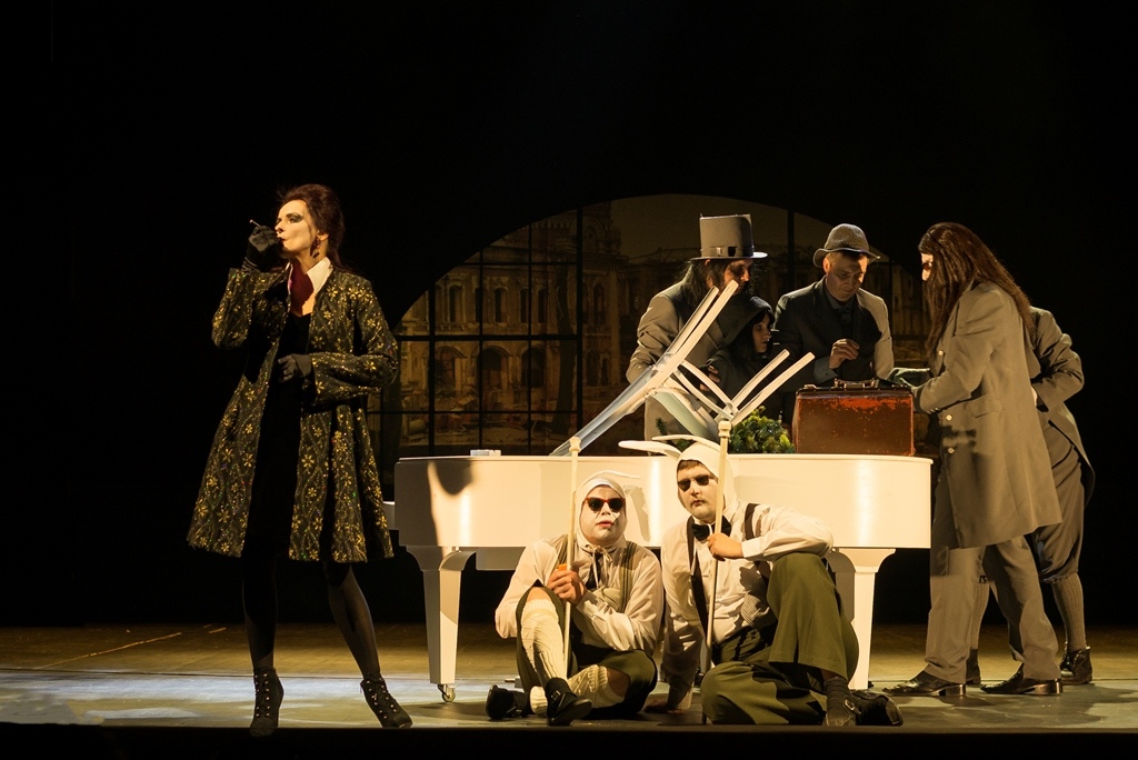 Драмы больше нет, как поет Полина Гагарина. Наш академический театр вернется на сцену в новом сезоне несмотря ни на что!