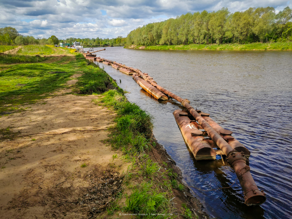 Василий Никитинский поделился фотографиями со стоянки кораблей под Владимиром