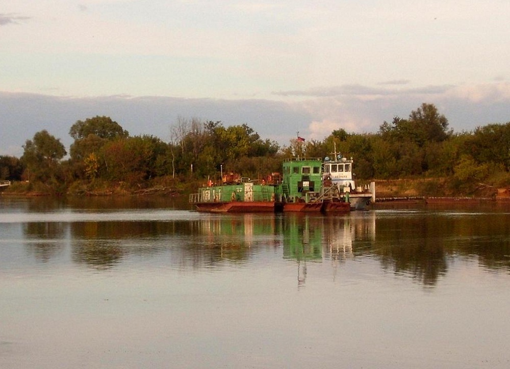 Василий Никитинский поделился фотографиями со стоянки кораблей под Владимиром