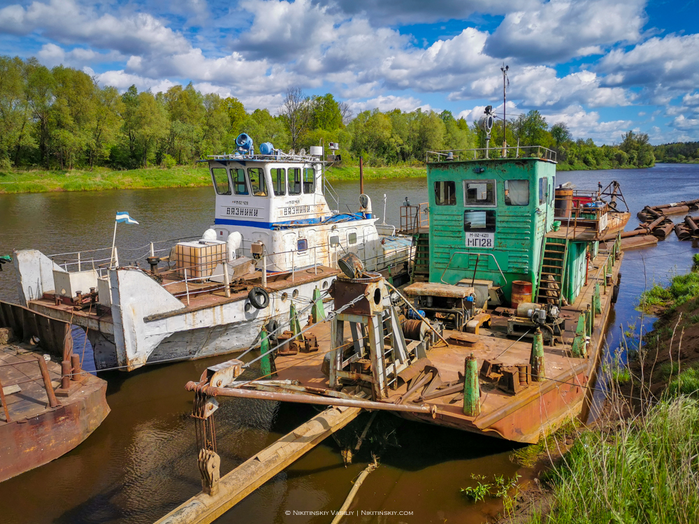 Василий Никитинский поделился фотографиями со стоянки кораблей под Владимиром