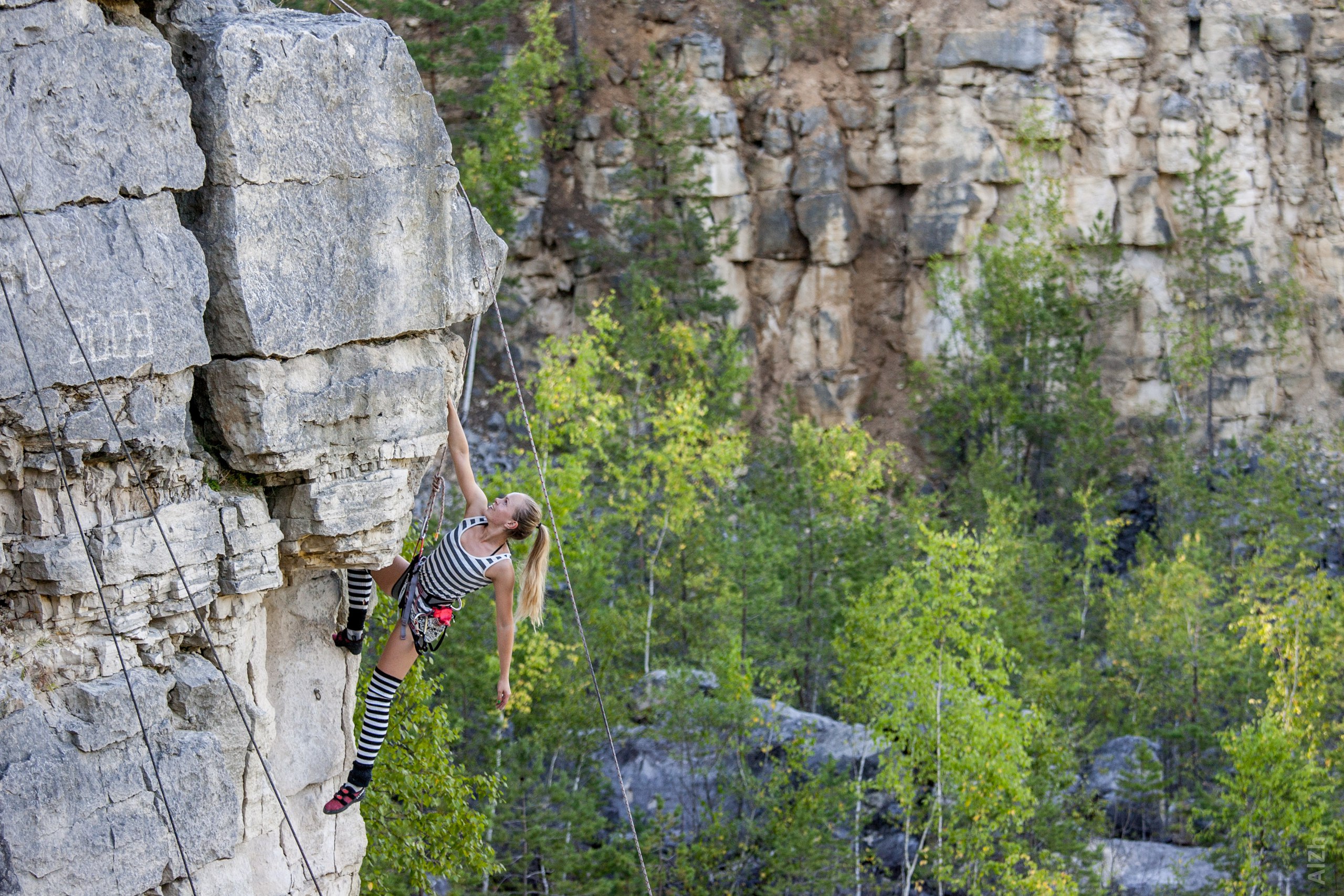 Дюкинский заказник - одно из самых популярных мест для отдыха на природе. Маршрут, достопримечательности, правила поведения - все в нашем обзоре