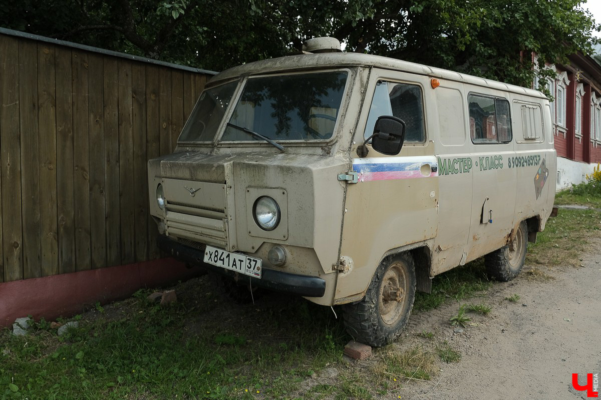 Обзор туристических мест в Плесе, экскурсия на катере и гастротуризм