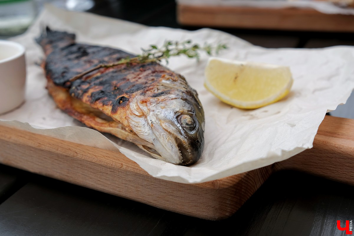 Обзор туристических мест в Плесе, экскурсия на катере и гастротуризм