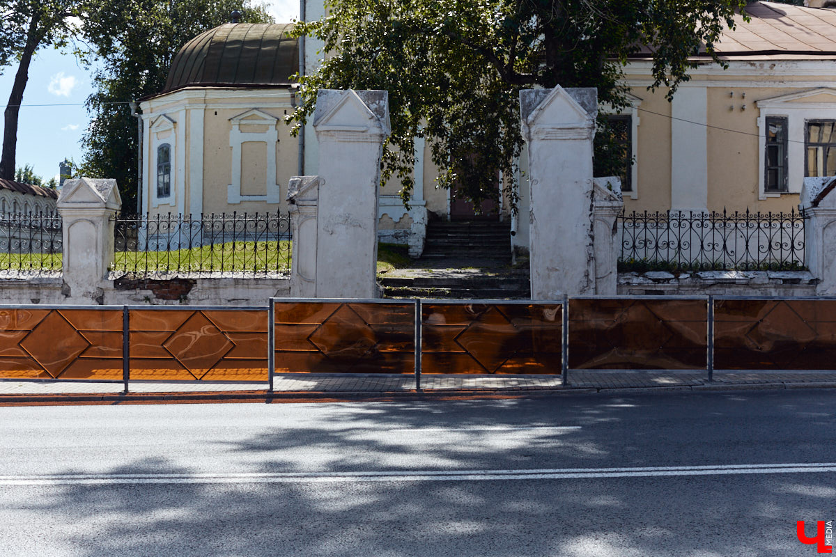 Пять достопримечательностей, которые плохо выглядят или даже разрушаются из-за жизнедеятельности города или неграмотных действий