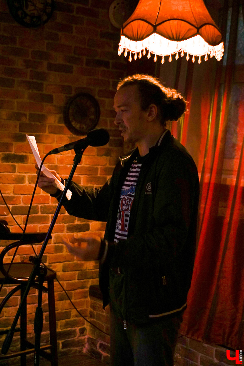 Поэты снова читают. За время самоизоляции они придумали много интересных вещей