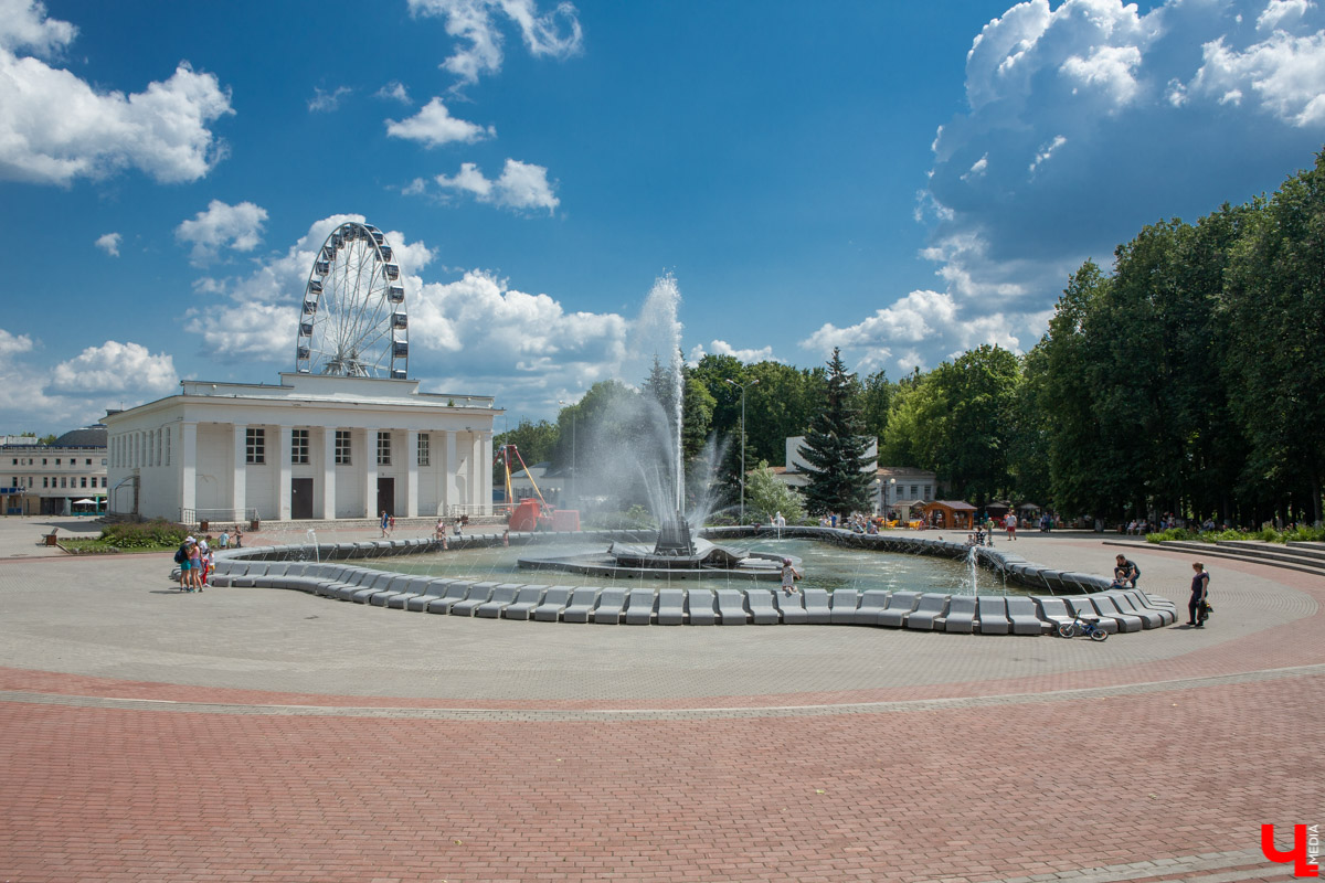Парки открылись, фонтаны бьют, аттракционы включены. Чего не хватает для полного счастья? Мероприятий и не только!