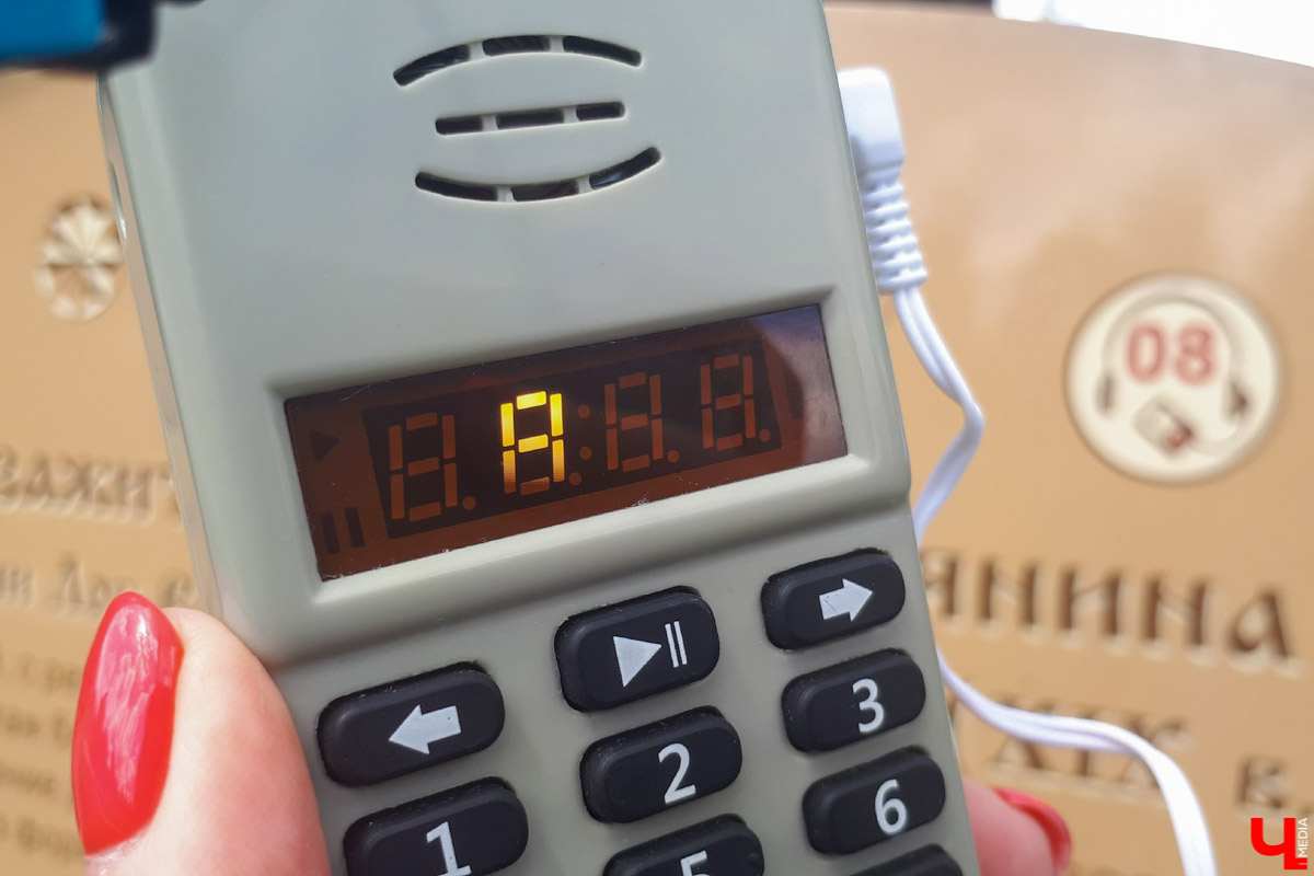 Известный актер Виктор Бычков озвучил экскурсию для аудиогида по суздальскому Музею деревянного зодчества. Мы протестировали новинку и делимся впечатлениями