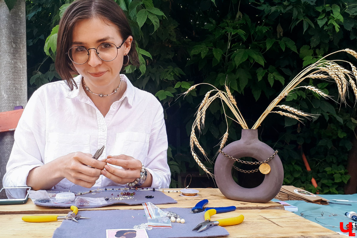 25 и 26 июля во Владимире работал «Летний маркет». На этот раз мастера хендмейда разместились в «РестоДворе» на Девической