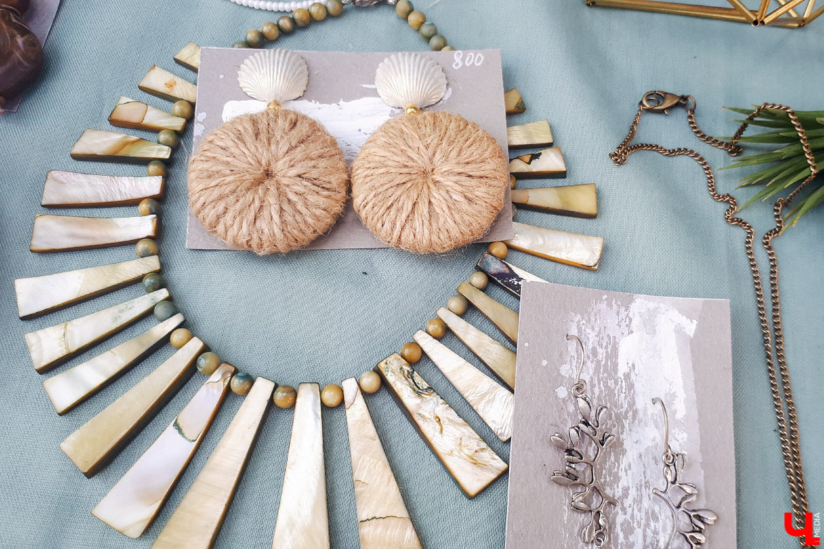 25 и 26 июля во Владимире работал «Летний маркет». На этот раз мастера хендмейда разместились в «РестоДворе» на Девической