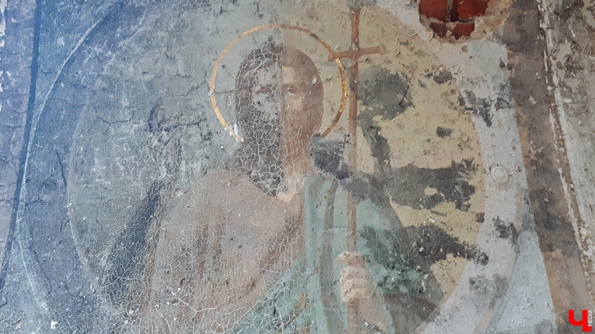 Села Хотенское и Новгородское в Суздальском районе могут похвастаться интересной историей. А еще в них стоят красивые заброшенные храмы