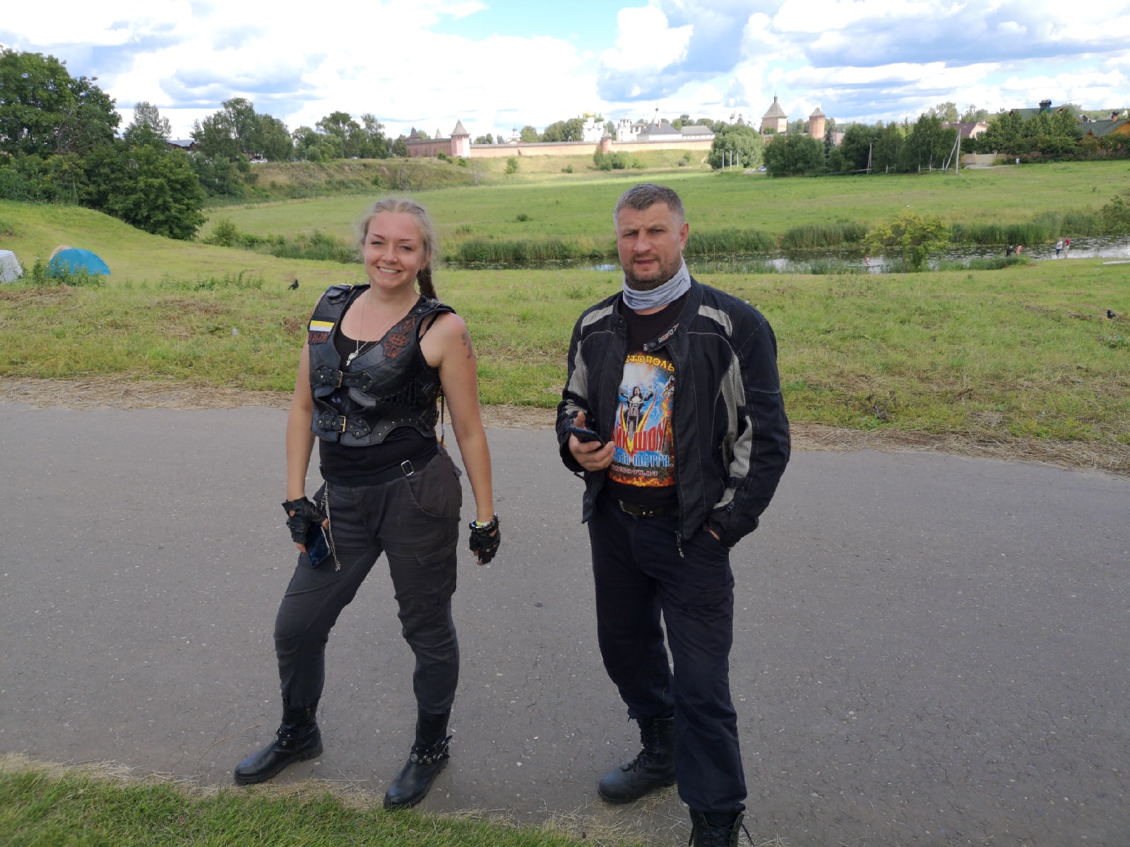 Два мотофестиваля за одни выходные состоялись в городе-музее Суздале. На эти события съехались байкеры со всей страны