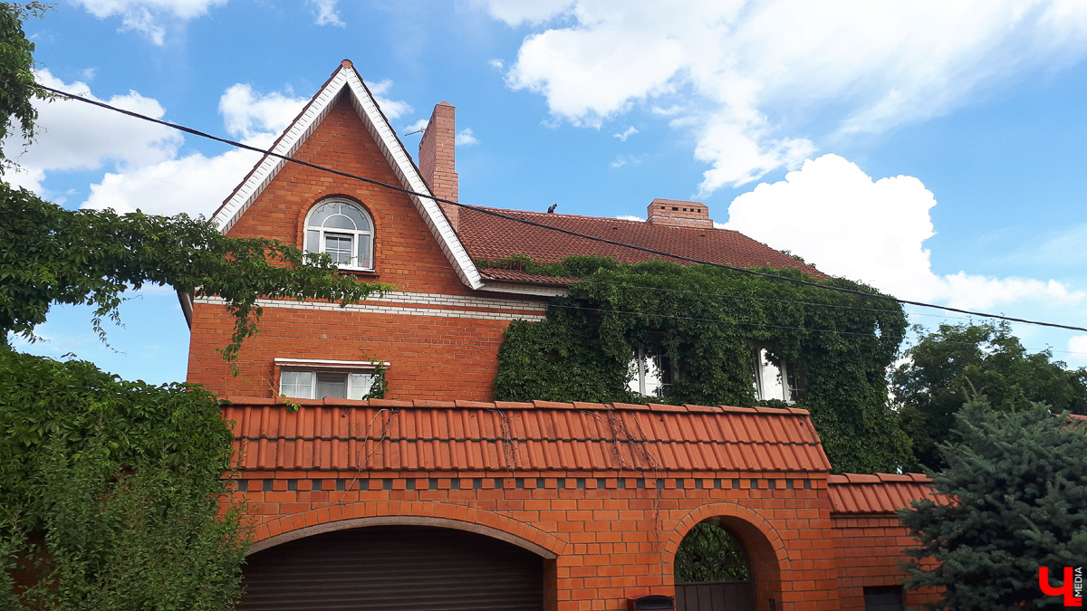 Фотопрогулка по Юго-западному району Владимира. Необычные дома на улицах Нижняя Дуброва, Пугачева, Совхозная, Красная