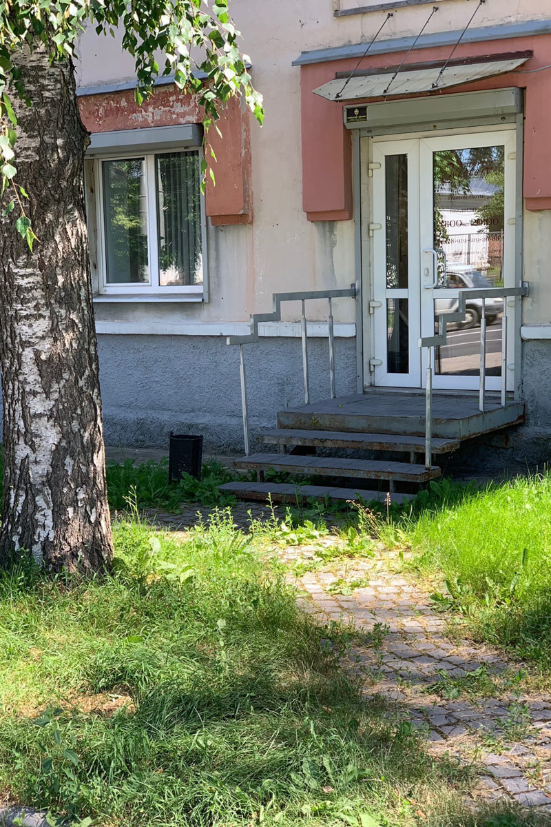 Не так давно Виктория Селеметова открыла на Большой Нижегородской новую студию красоты сети Victory. Девушка активно развивает свой бренд и в других направлениях: возглавляет модельное агентство и проводит региональные конкурсы красоты