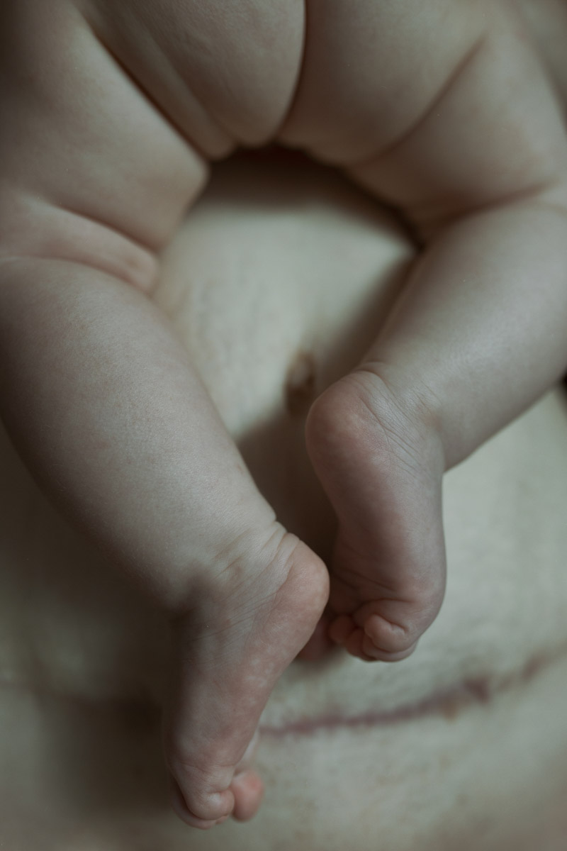 Фотограф Анастасия Зиньковская рассказала о своем проекте @a_few_naked_stories. Он посвящен принятию себя