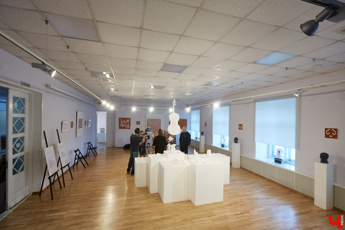 С 5 по 23 августа в Центре пропаганды ИЗО будет работать выставка Всероссийского форума «АРТ-МАСТЕРСКАЯ XXI»