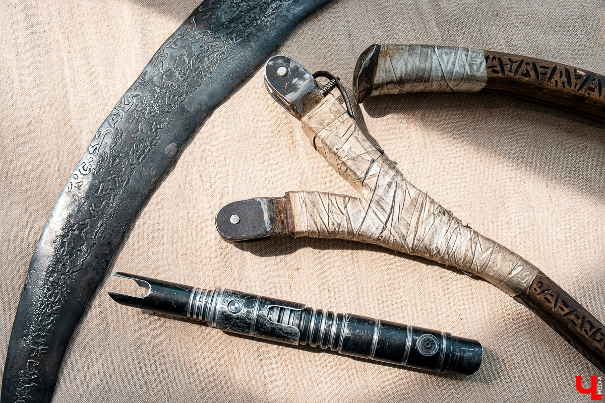 Владислав Балалай коллекционирует артефакты из фильмов, игр, комиксов и книг. Фанатский уголок занимает важное место в его квартире