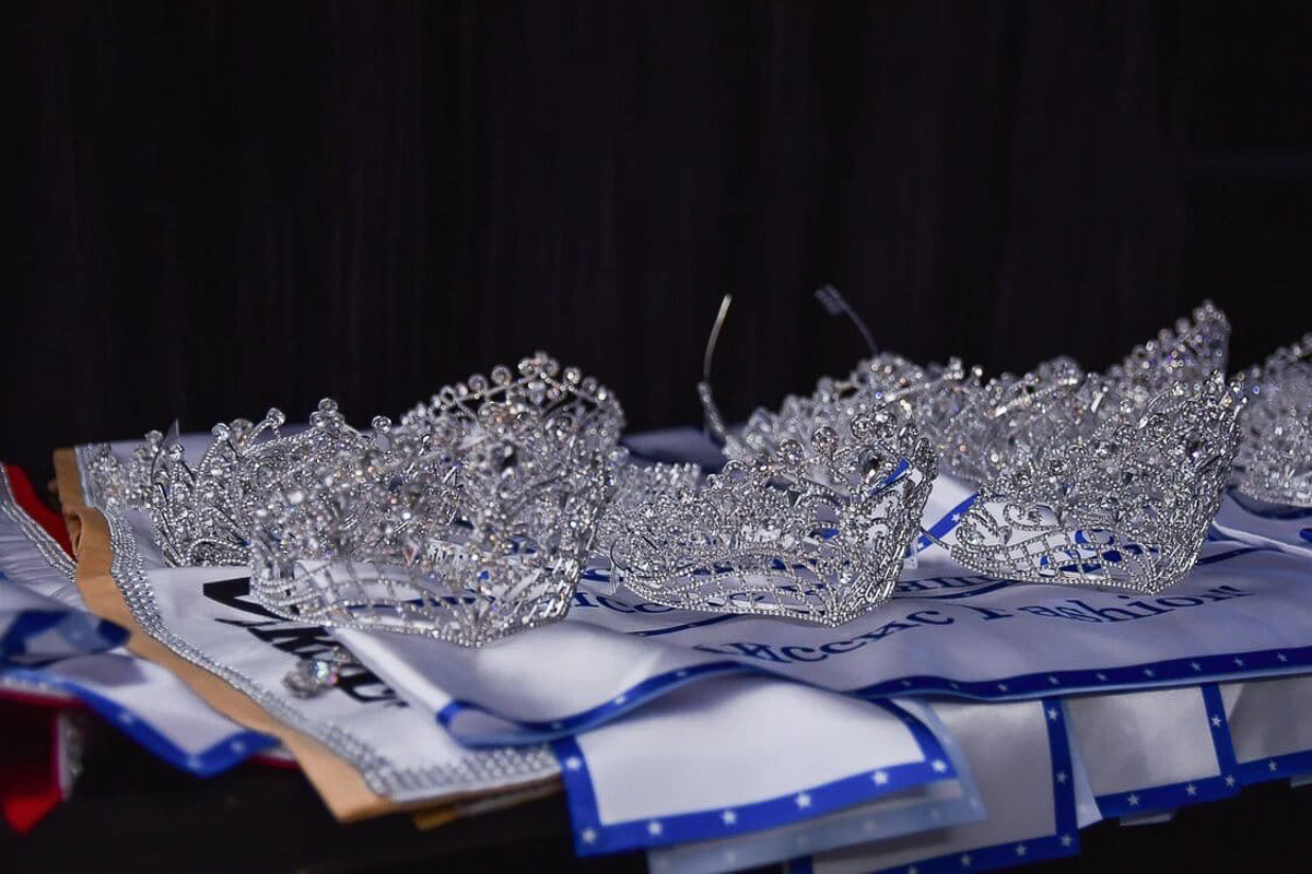 Наталья Юдина, в 2019-м году завоевавшая титул «Миссис Владимирская земля», достойно представила наш регион на конкурсе «Миссис Россия Мира-2020»!