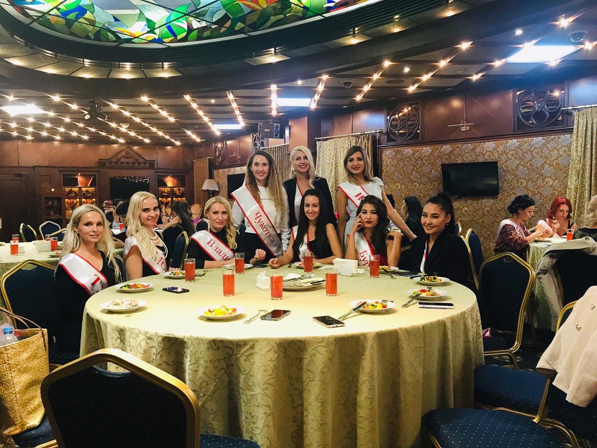 Наталья Юдина, в 2019-м году завоевавшая титул «Миссис Владимирская земля», достойно представила наш регион на конкурсе «Миссис Россия Мира-2020»!