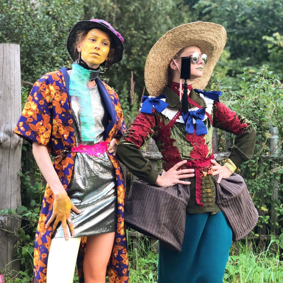 Духовные песнопения, экспериментальные спектакли, запуск тетраэдрического воздушного змея — это далеко не все, чем удивляла творческая лаборатория «Человек Мира» в 2020-м году