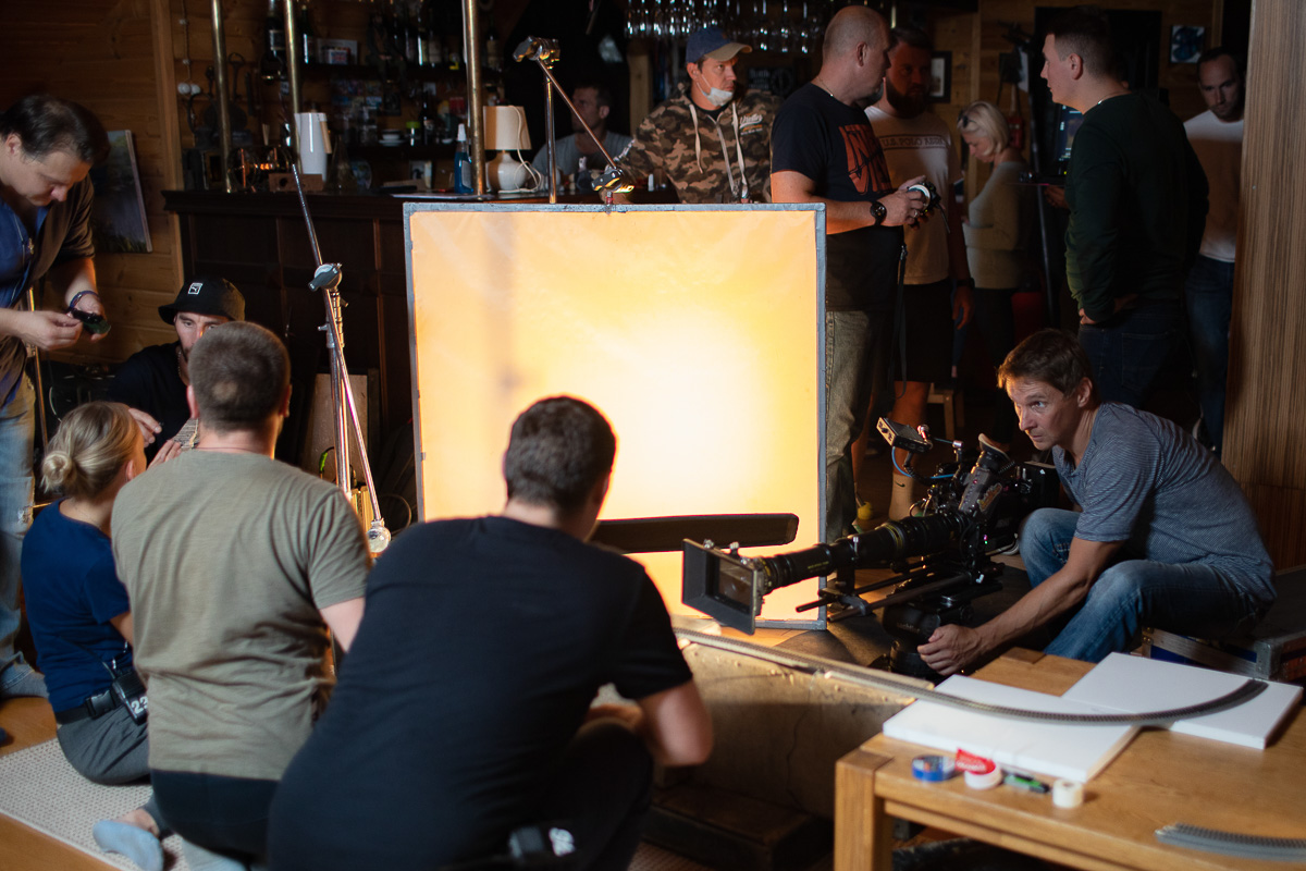 Наблюдаем за работой российского режиссера Владимира Миначёва (Макина) и игрой актера Алексея Маклакова глазами владимирского фотографа Алёны Гуриной