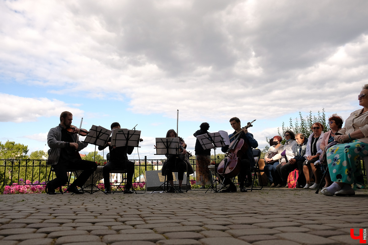 Каждые выходные владимирцев ждут концерты на разных площадках, которые устроят сотрудники филармонии
