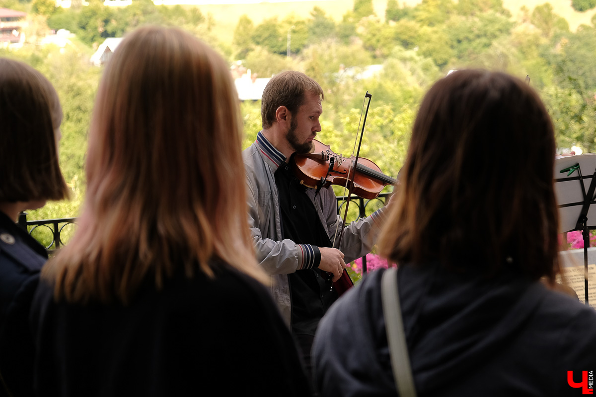 Каждые выходные владимирцев ждут концерты на разных площадках, которые устроят сотрудники филармонии
