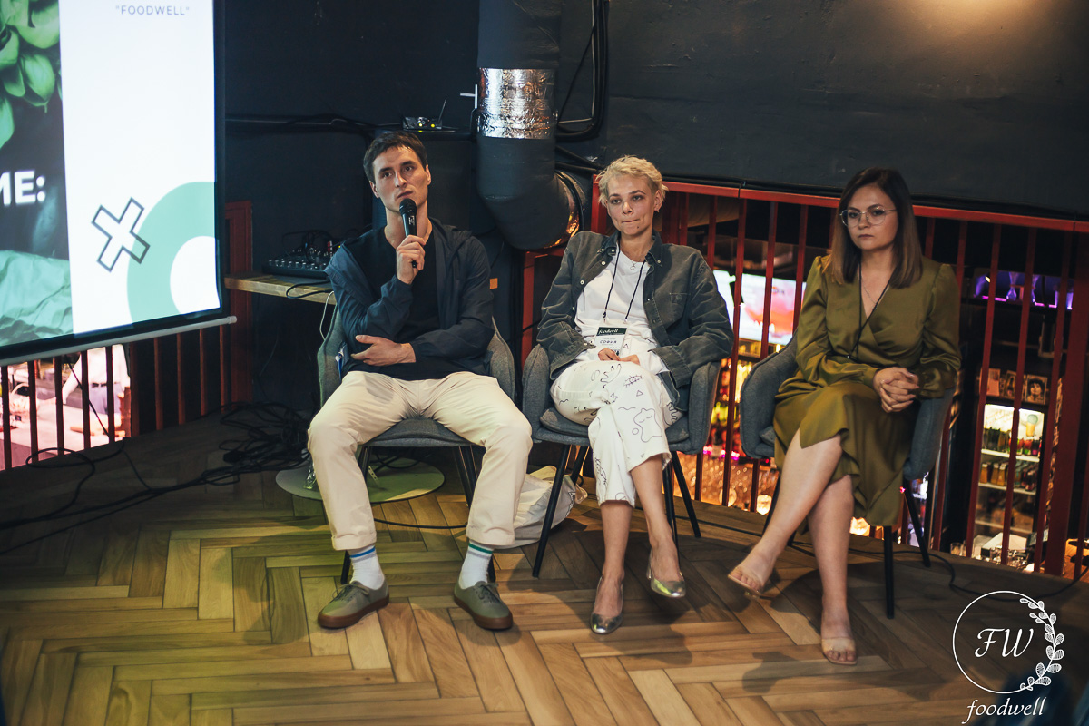 Открытая дискуссия «Здоровое питание: с мясом или без» запомнится гостям «Рынка на Студеной» развенчиванием мифов о вегетарианцах и мясоедах