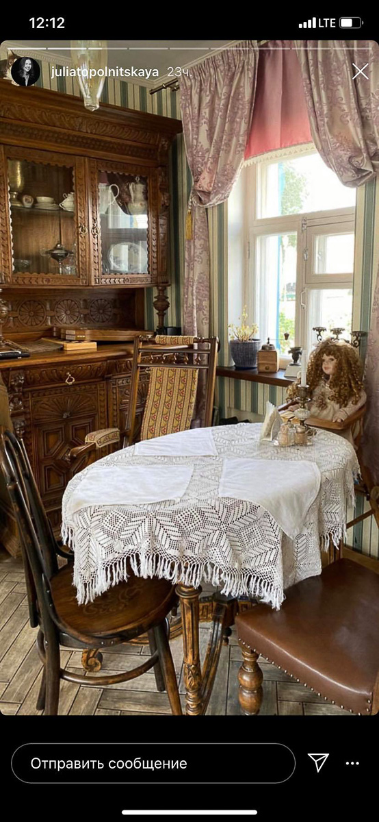 Опухшие костяшки после реальной драки и фотографии на фоне самых красивых мест в городе-музее — как звезды сериала «Легенда» снимались и отдыхали во Владимирской области