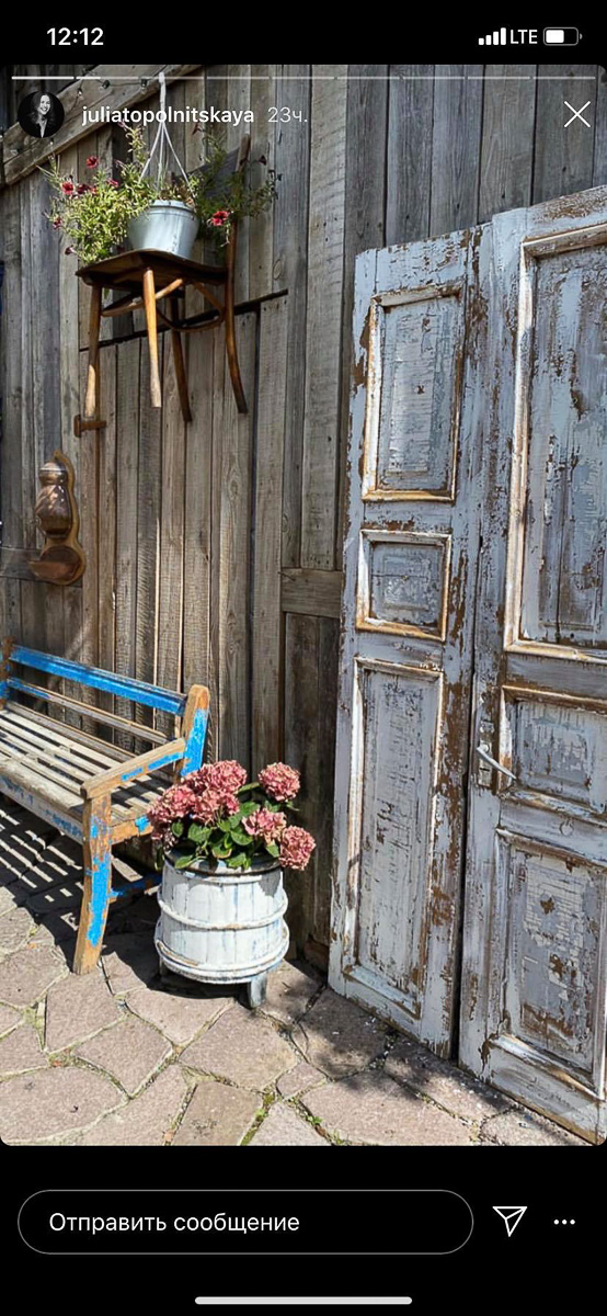 Опухшие костяшки после реальной драки и фотографии на фоне самых красивых мест в городе-музее — как звезды сериала «Легенда» снимались и отдыхали во Владимирской области