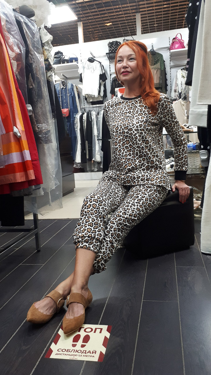 Осень-2020 начнется со дня на день. Стилист Ирина Безбородова помогла нам составить обзор трендовых вещей