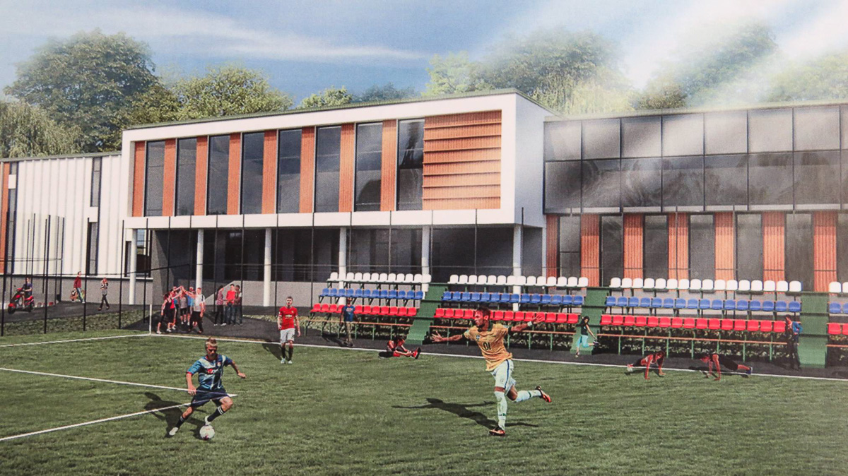 Новый стадион в «Добросельском» скоро сдадут в эксплуатацию. А как обстоят дела еще с двумя давно обещанными стройками?