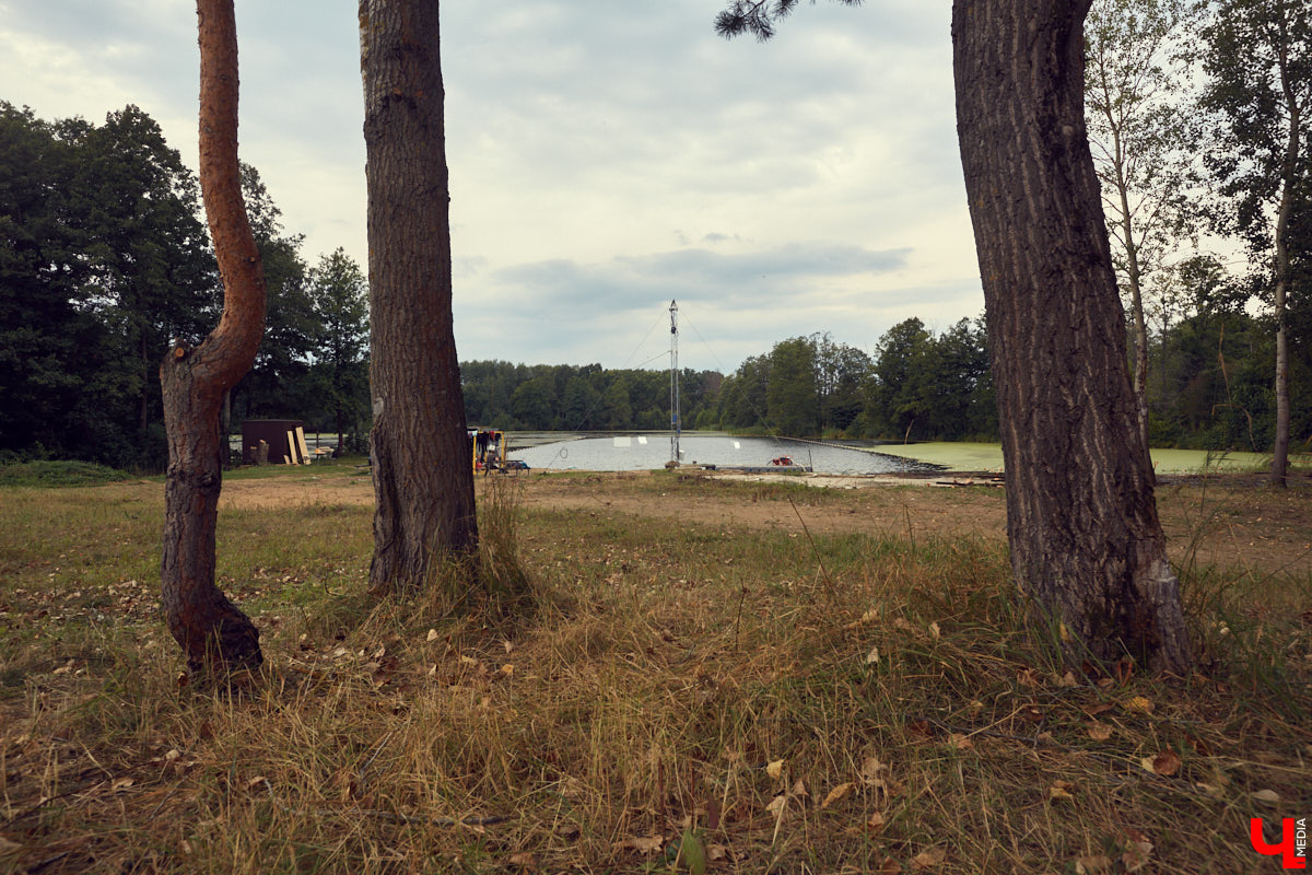 Делимся новым тусовочным городским местом, которое не даст вам впасть в осеннюю меланхолию, вызванную невозможностью отправиться в отпуск на любимые курорты за рубежом