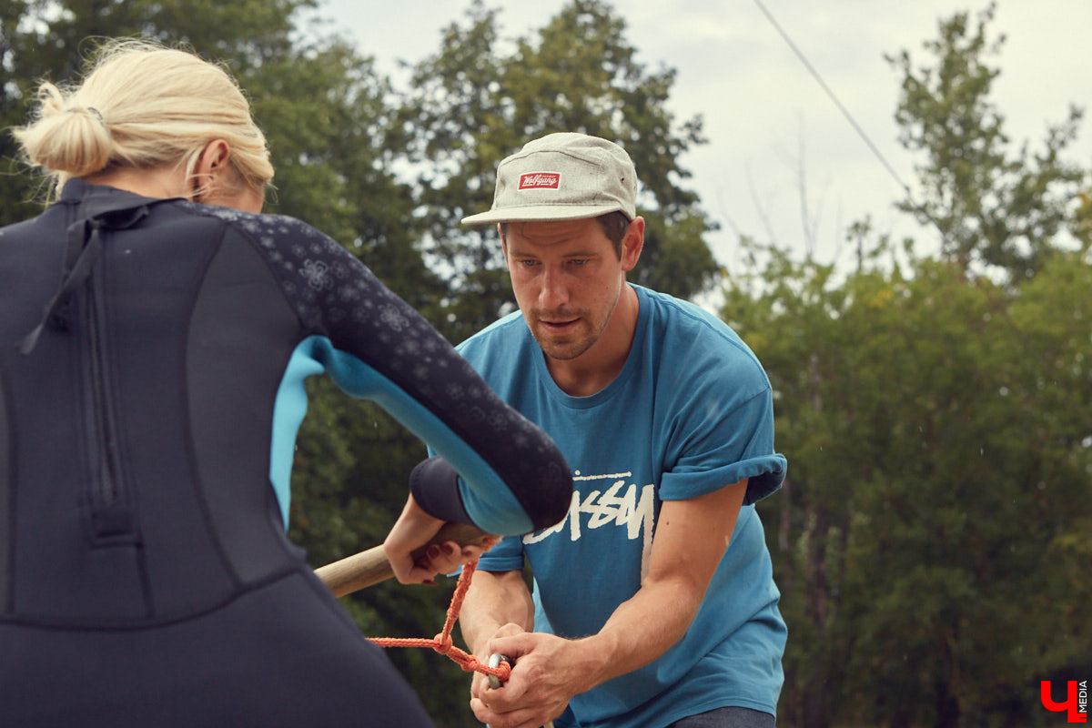 Делимся новым тусовочным городским местом, которое не даст вам впасть в осеннюю меланхолию, вызванную невозможностью отправиться в отпуск на любимые курорты за рубежом