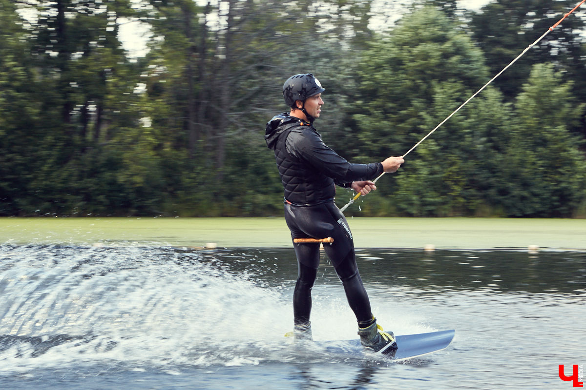 Делимся новым тусовочным городским местом, которое не даст вам впасть в осеннюю меланхолию, вызванную невозможностью отправиться в отпуск на любимые курорты за рубежом