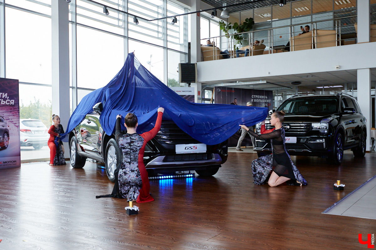 В России начались продажи кроссовера GS5 от GAC Motor. Владимирцы уже успели оценить новинку и поделились впечатлениями