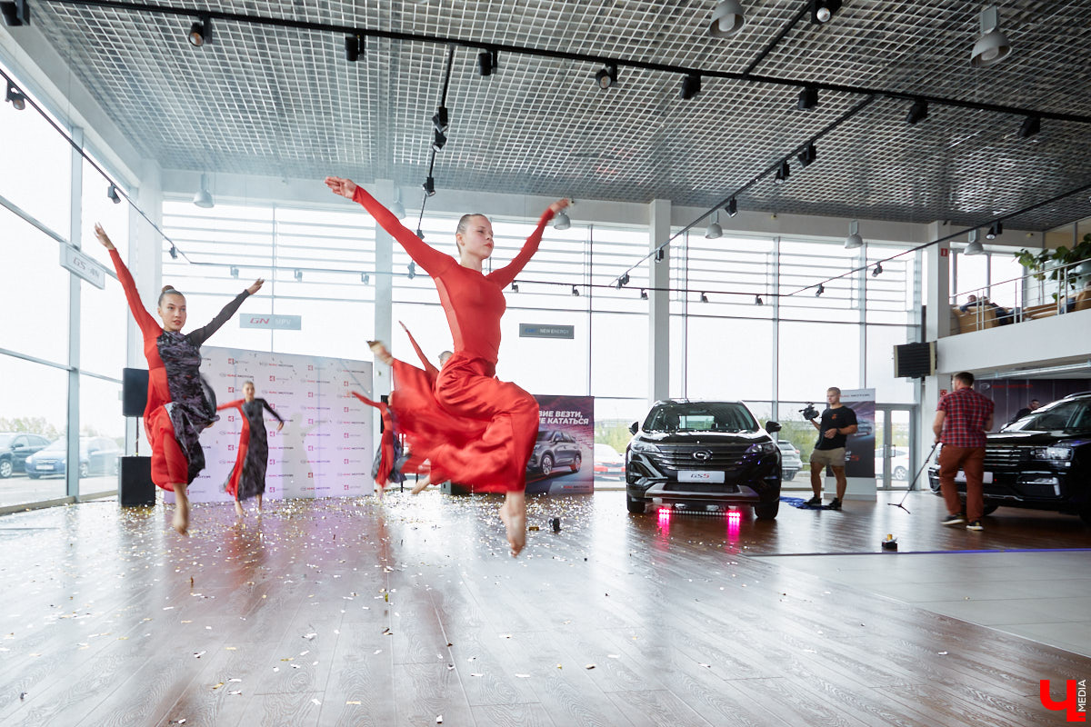 В России начались продажи кроссовера GS5 от GAC Motor. Владимирцы уже успели оценить новинку и поделились впечатлениями