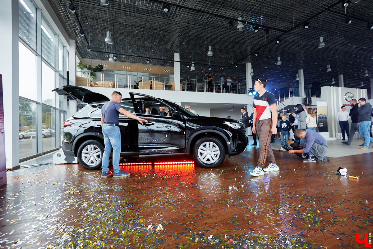 В России начались продажи кроссовера GS5 от GAC Motor. Владимирцы уже успели оценить новинку и поделились впечатлениями