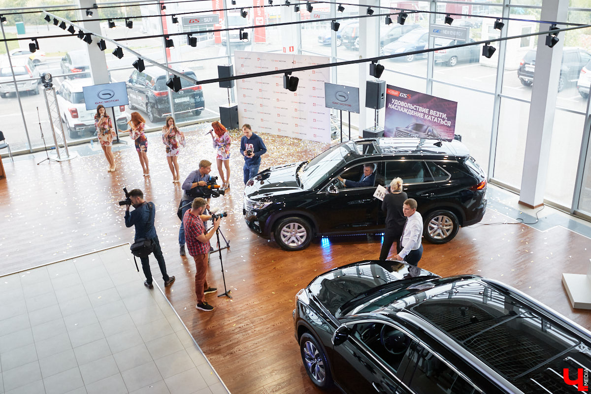 В России начались продажи кроссовера GS5 от GAC Motor. Владимирцы уже успели оценить новинку и поделились впечатлениями
