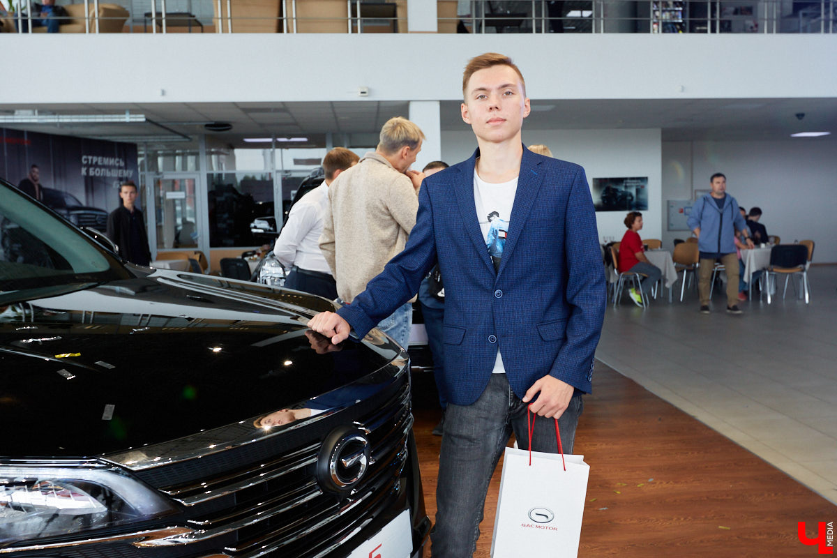 В России начались продажи кроссовера GS5 от GAC Motor. Владимирцы уже успели оценить новинку и поделились впечатлениями