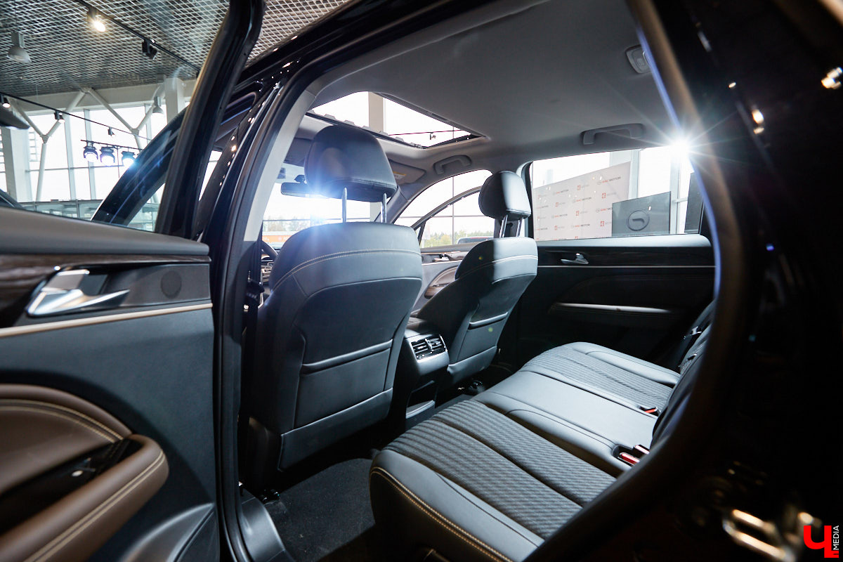 В России начались продажи кроссовера GS5 от GAC Motor. Владимирцы уже успели оценить новинку и поделились впечатлениями