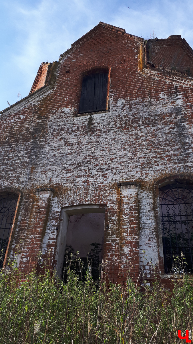 Экспедиция выходного дня в Карельскую Слободку и история двух заброшенных церквей