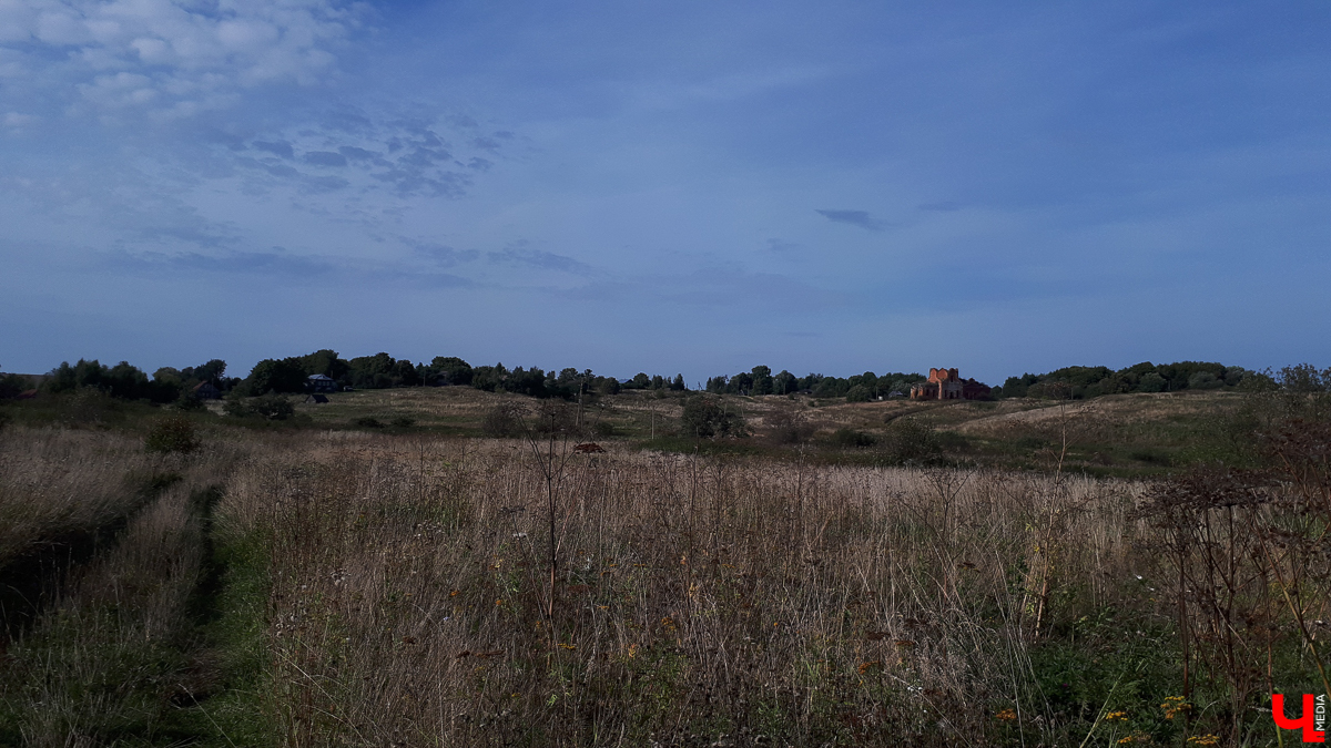 Экспедиция выходного дня в Карельскую Слободку и история двух заброшенных церквей