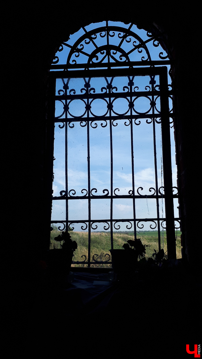 Экспедиция выходного дня в Карельскую Слободку и история двух заброшенных церквей