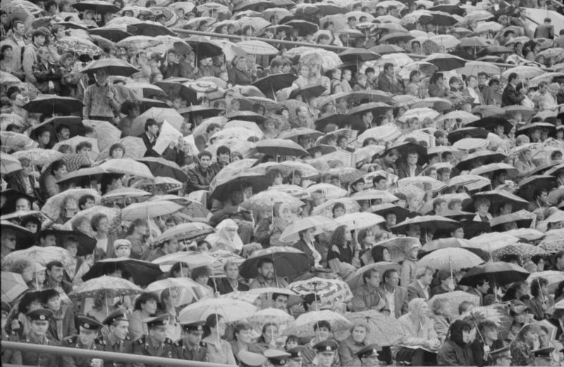 Пока не ясно, когда и как будут отмечать День города-2020. А раз не получается заглянуть в будущее, можно посмотреть в прошлое. И составить ретроспективу