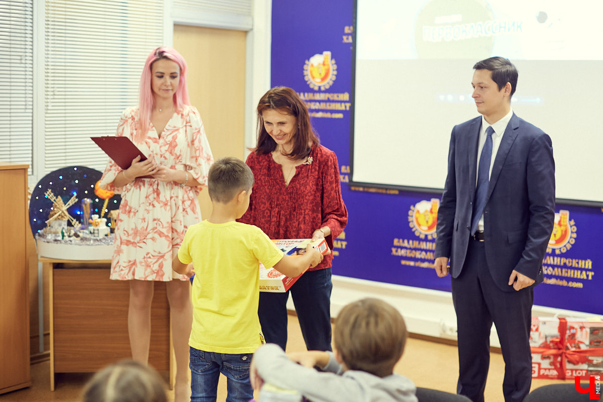 Владимирский хлебокомбинат в 23-й раз провел ежегодное награждение призеров и победителей творческого конкурса «Колобок»