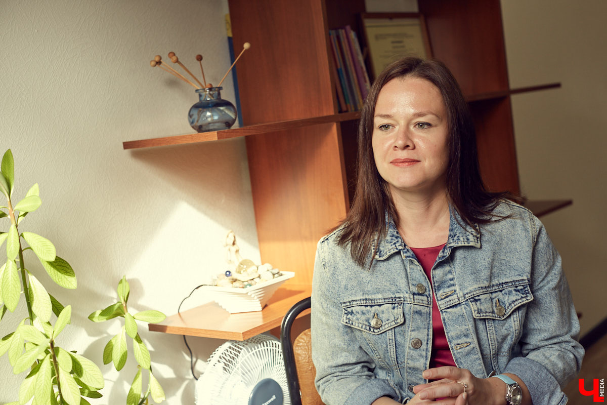 Вместе с Юлей Лезовой разбираем отношения по кусочкам и находим «точки поломки»