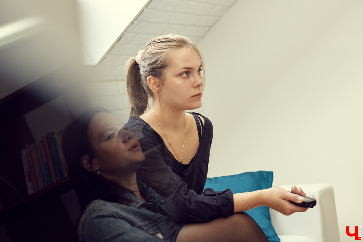 Вместе с Юлей Лезовой разбираем отношения по кусочкам и находим «точки поломки»