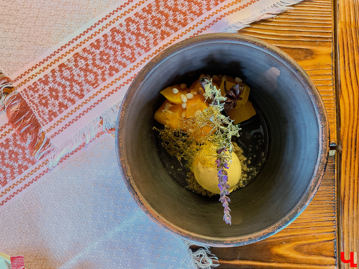 Собрали урожай и не знаете, что бы такого сделать с десятками килограммов кабачков, баклажанов, яблок и тыквы? Мы обратились за кулинарными советами к шеф-повару Ивану Бородину